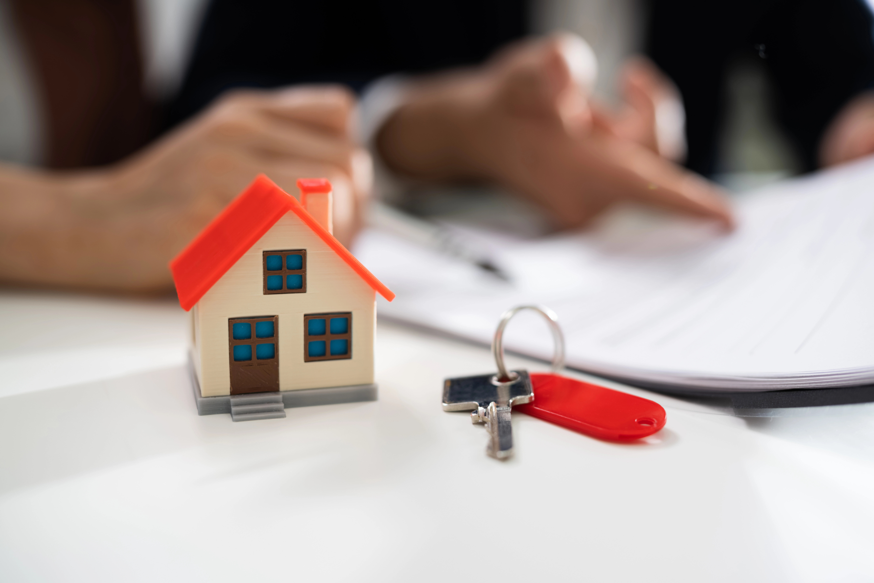 Real Estate Rent Contract Sign And House Key